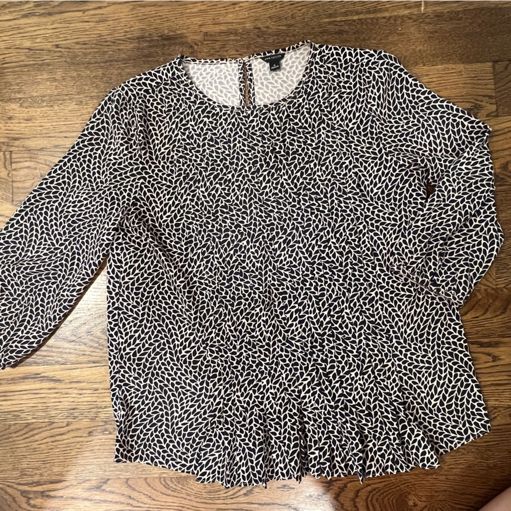 Ann Taylor Navy and Cream Leaf Print Blouse